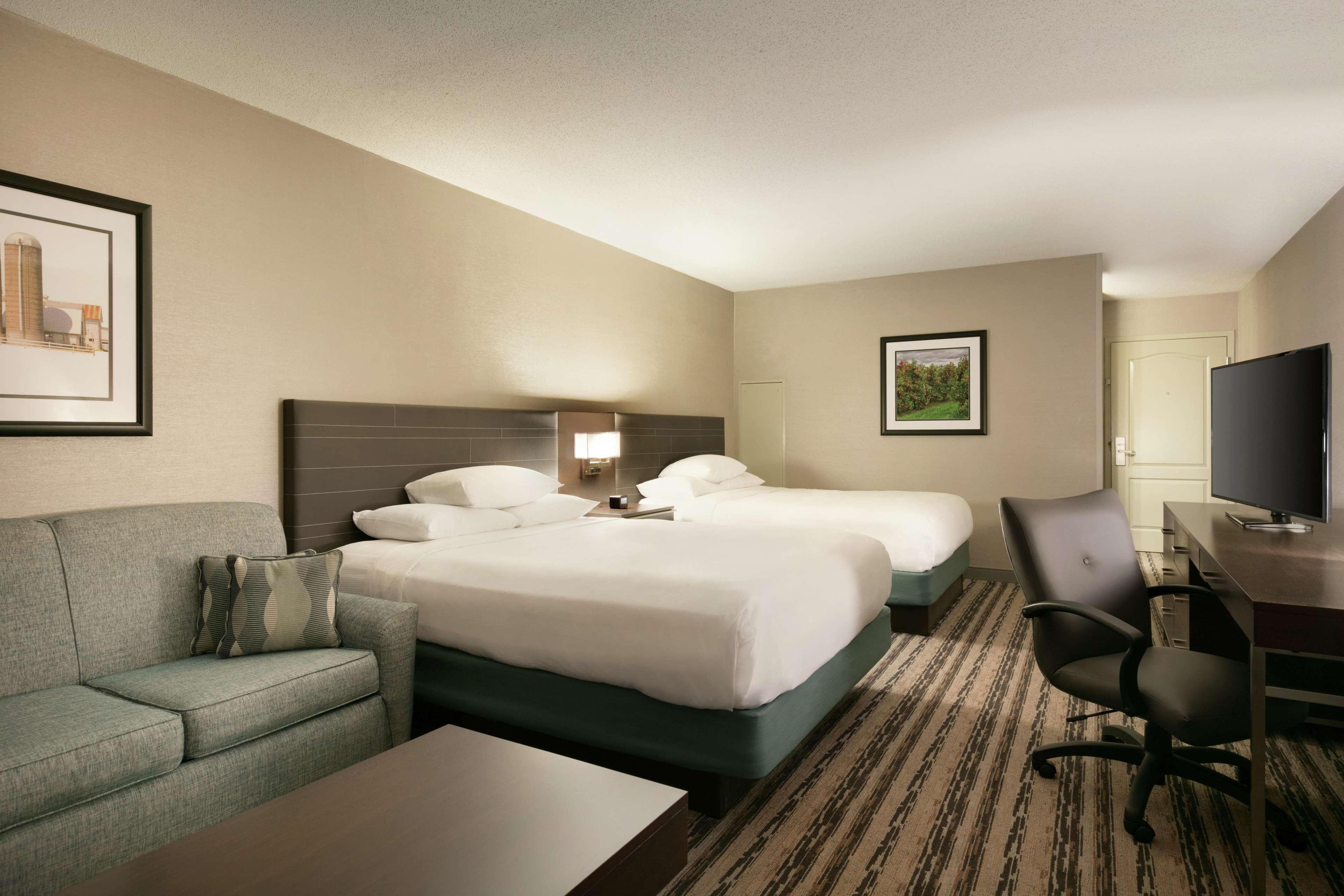 Doubletree Resort By Hilton Lancaster Willow Street Exterior foto