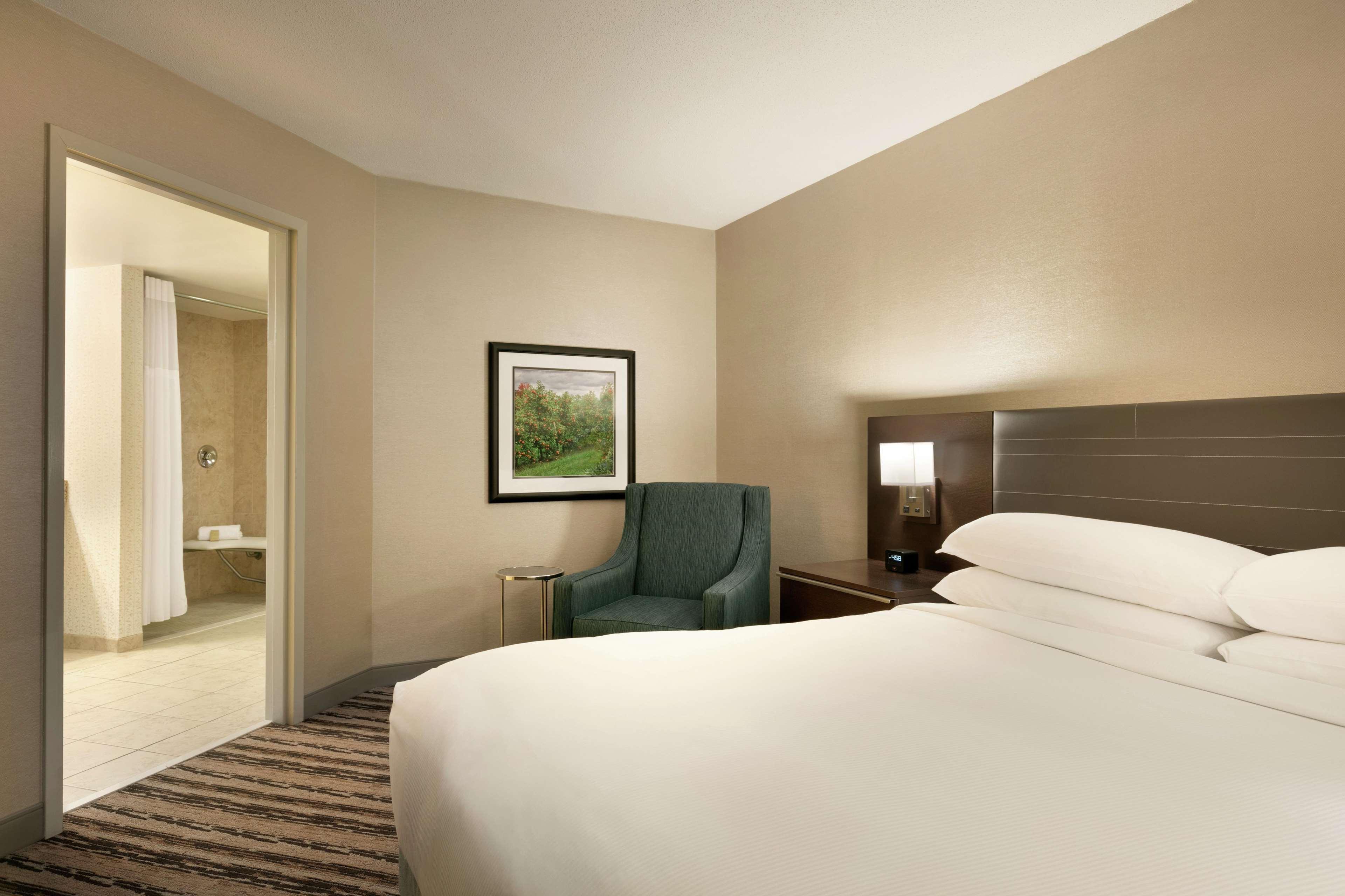 Doubletree Resort By Hilton Lancaster Willow Street Exterior foto